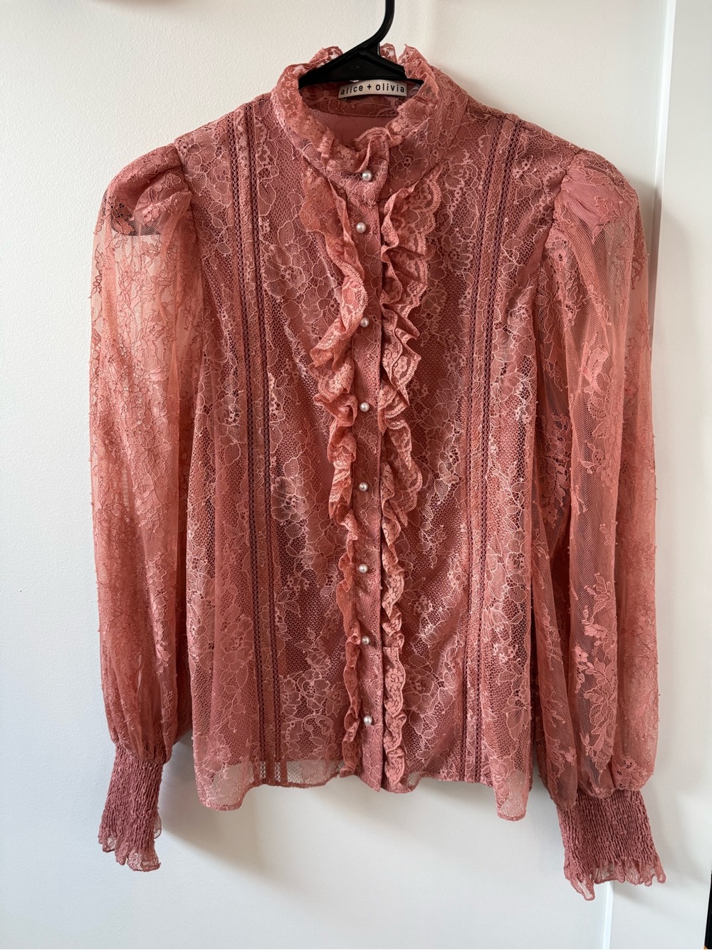 ALICE + OLIVIA Eugenia Lace Handkerchief Blouse size small $256 NEW - Picture 8 of 12
